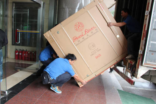 明水钢琴贵重工艺品无忧运